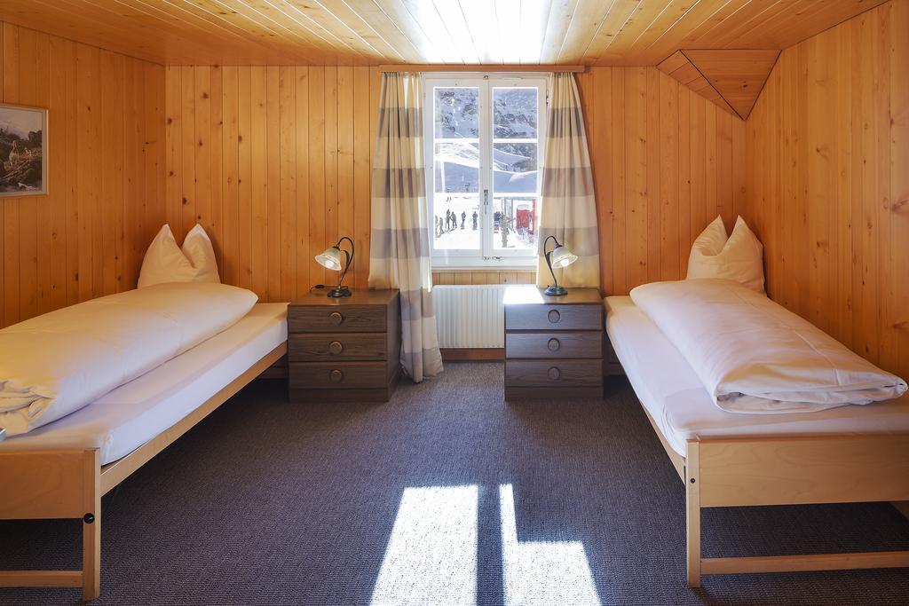 Berghaus Maennlichen Hotel Grindelwald Exterior foto