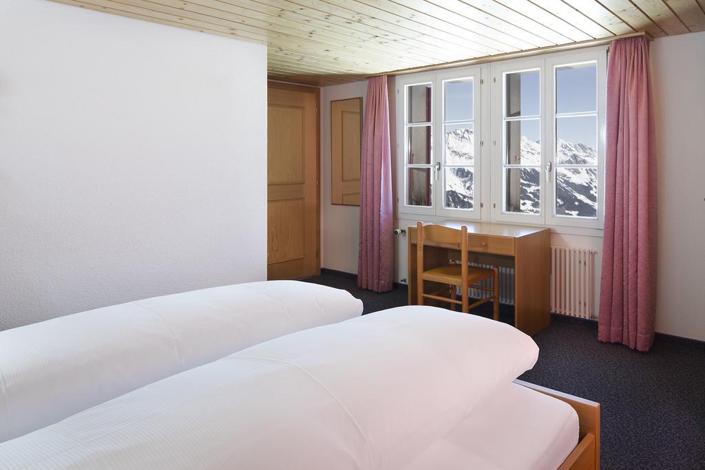 Berghaus Maennlichen Hotel Grindelwald Exterior foto